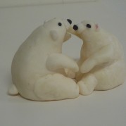 poplar bear couple